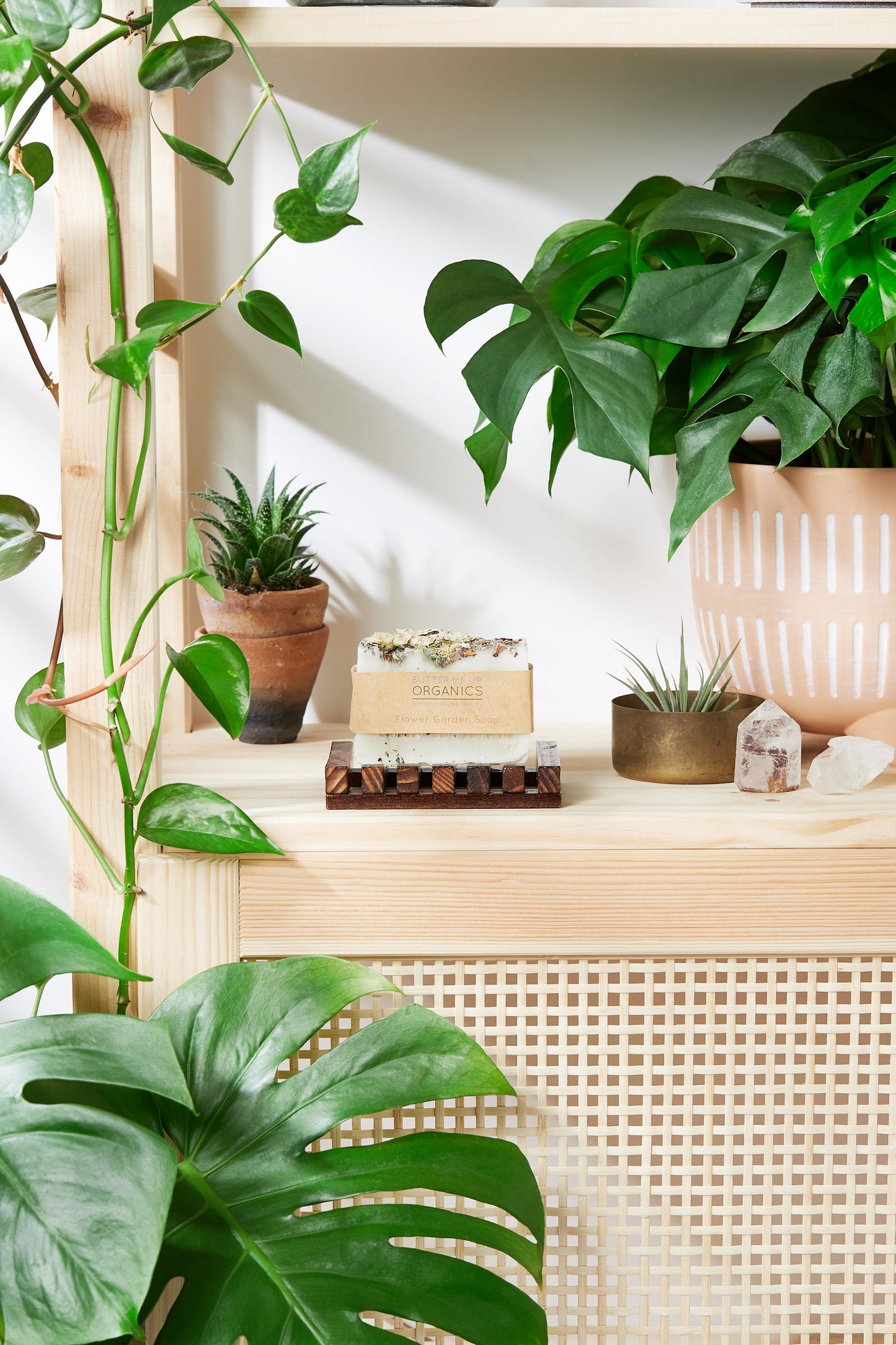 Luxury Floral Soap — Cold Process, Vegan & Botanically Bloomed