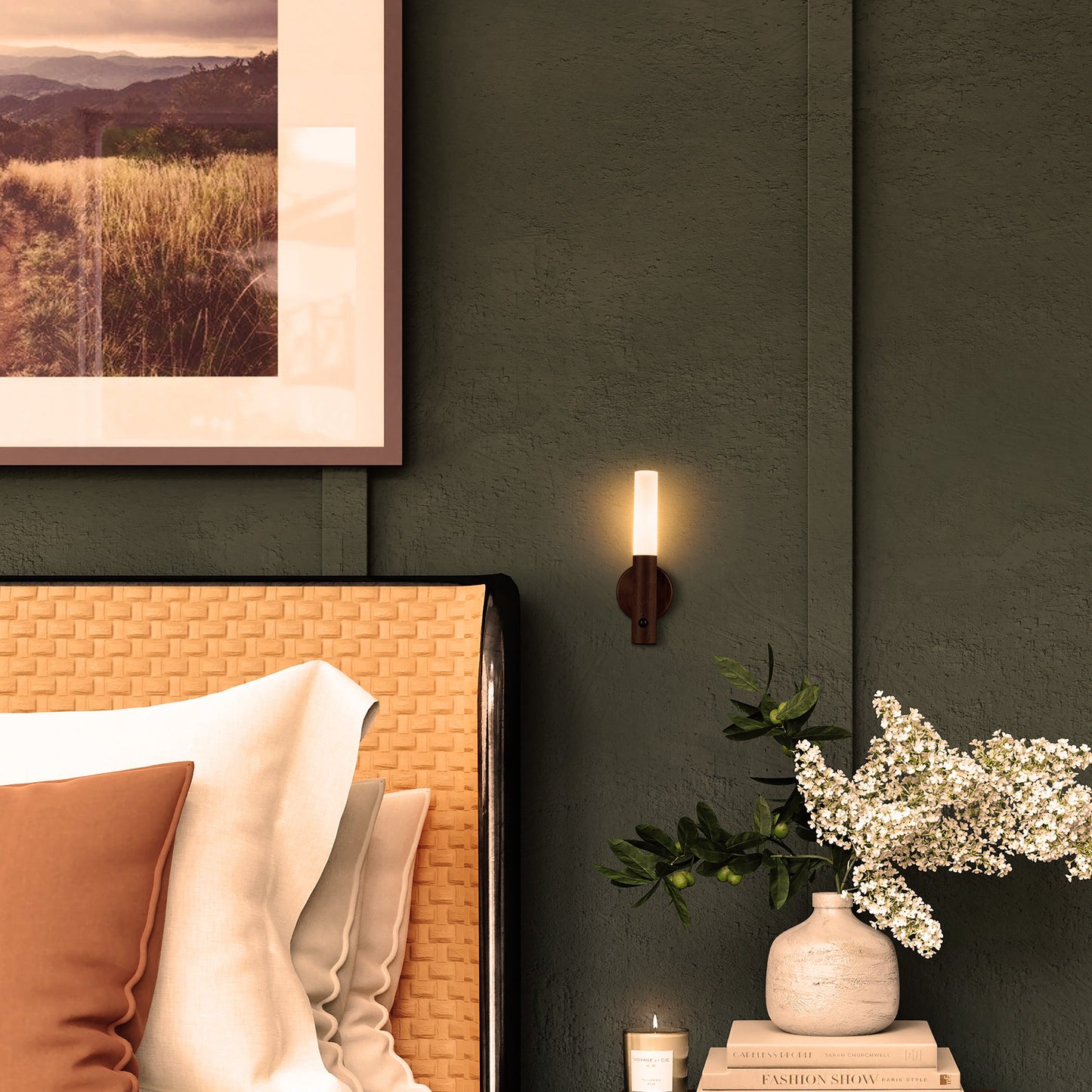 Light on Command | Rechargeable Motion Sensor Wall Sconce